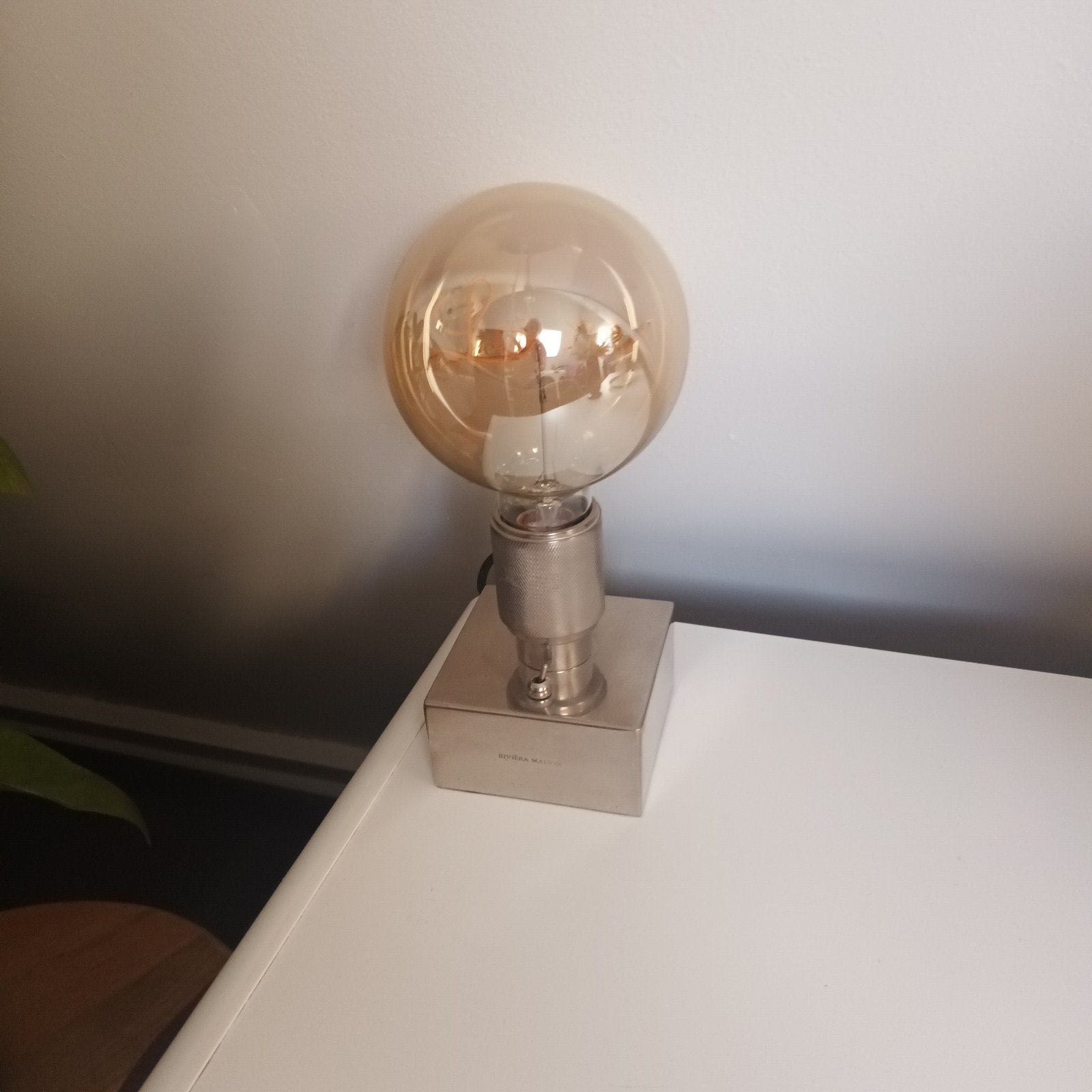 Riviera Maison Tafellamp met 'Love' Gloeilamp, Huis en Inrichting, Lampen | Tafellampen, Ophalen, Modern, Sfeervol, Zo goed als nieuw