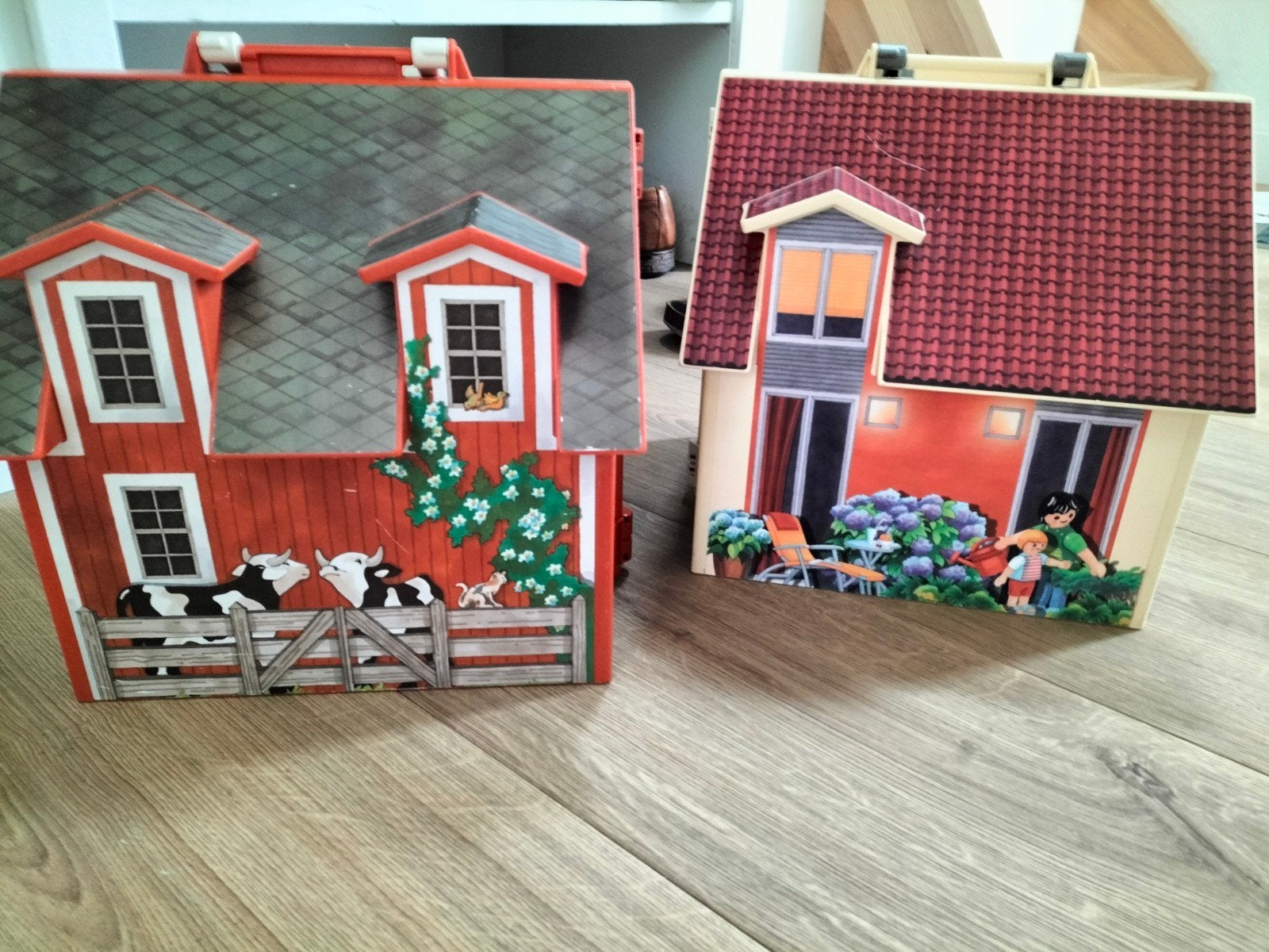 2 meeneem huizen Playmobil, Ophalen of Verzenden, Poppenhuis