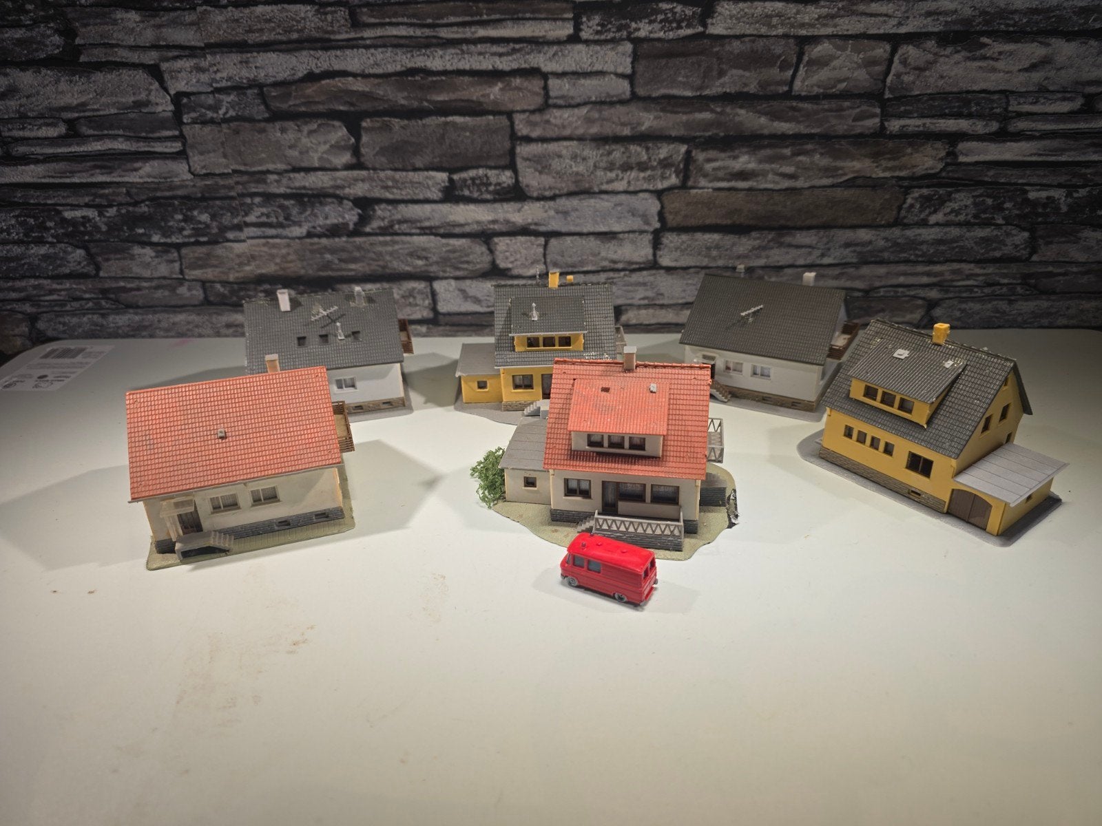 6 mooie bungalows huizen N spoor modeltrein 1:160, Ophalen of Verzenden, Gebruikt, Brug, Tunnel of Gebouw, Overige merken
