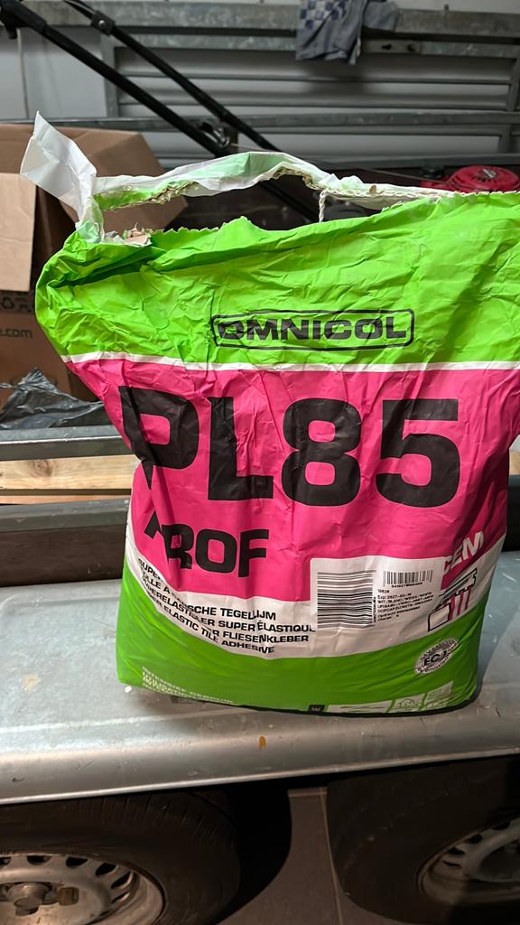 Omnicol PL85 Superelastische Tegellijm - 25kg, Nieuw, 10 m² of meer, Vloertegels, Overige materialen
