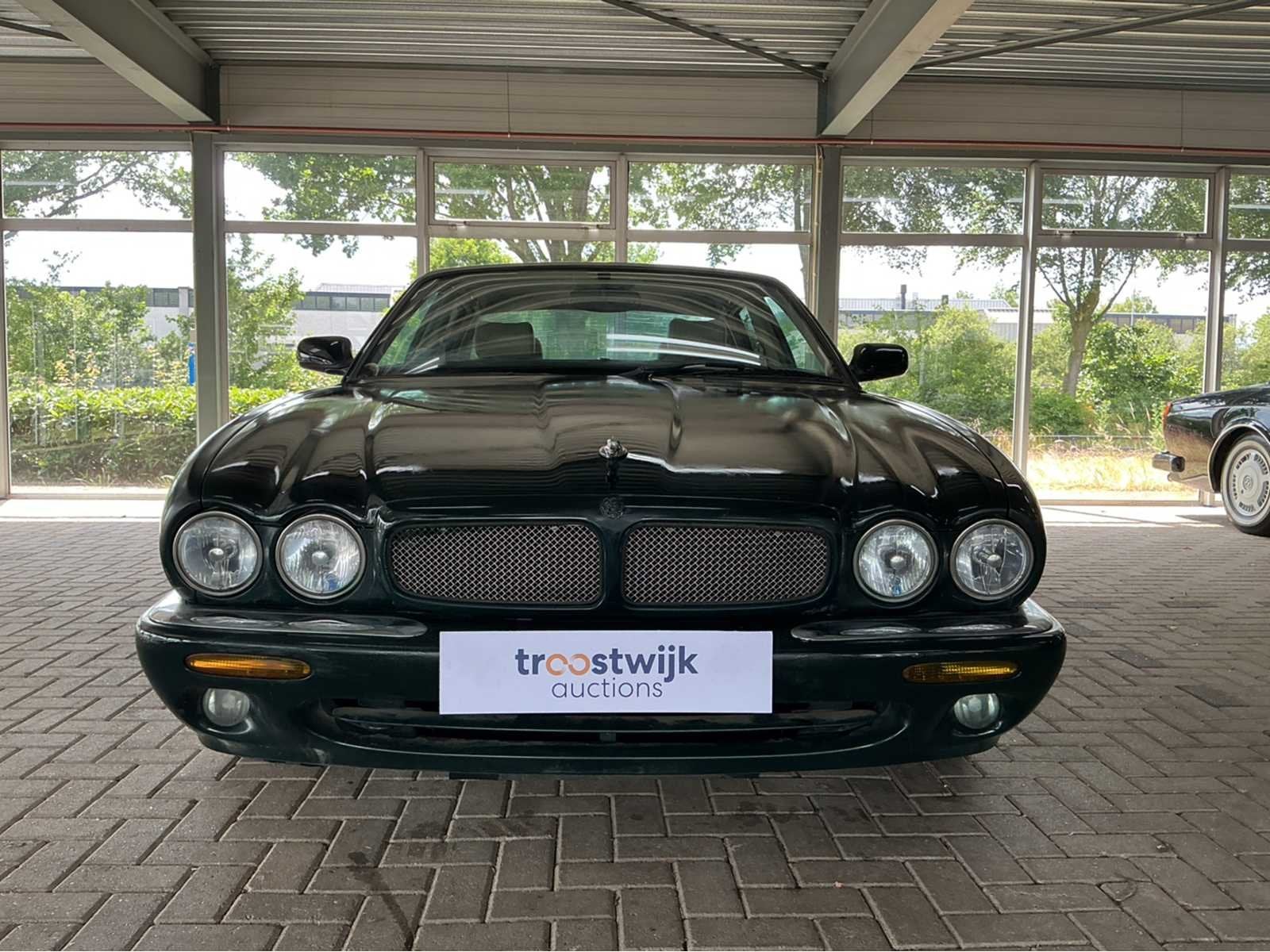 Jaguar XJR X308 | 4.0 V8 Supercharged | 1998 | youngtimer |, foto 2