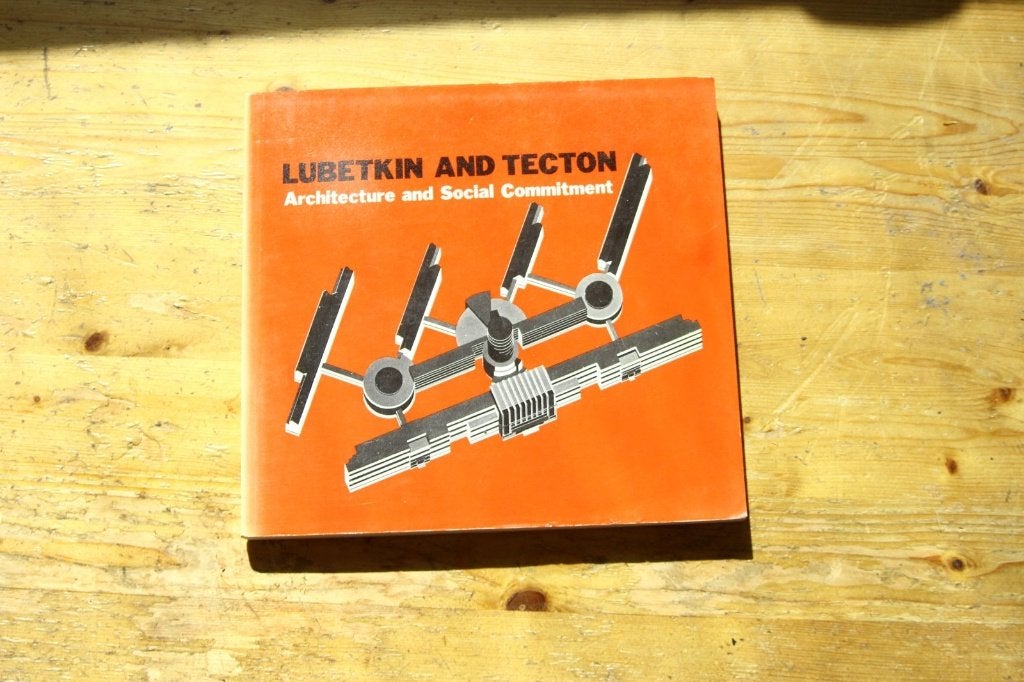 Lubetkin and Tecton - Arts Council 1981 architectuur, Ophalen of Verzenden, Gelezen, Architectuur algemeen