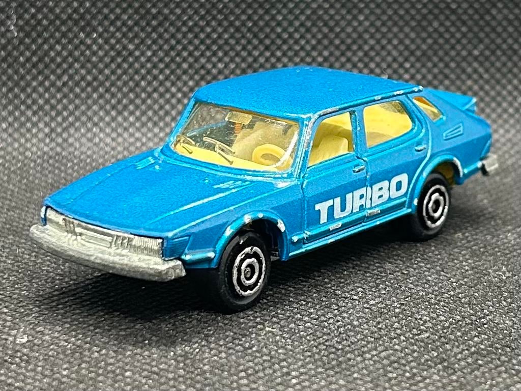 Majorette Saab Turbo 1:64, Hobby en Vrije tijd, Modelauto's | Overige schalen, Verzenden, Zo goed als nieuw, Auto
