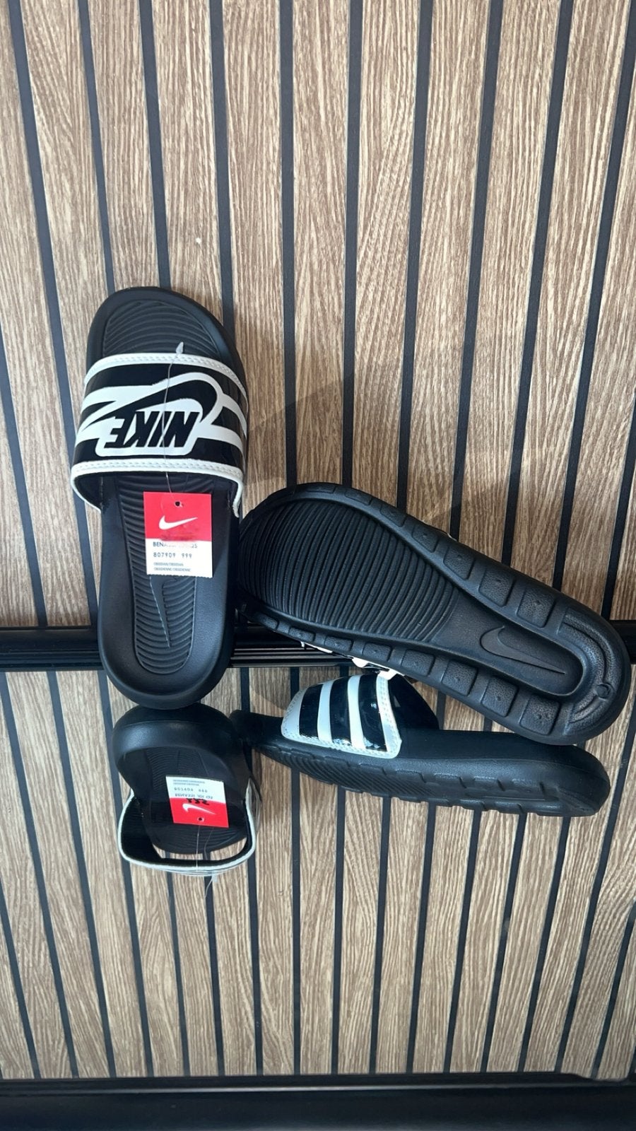 Nike slipper, Kleding | Heren, Schoenen, Ophalen, Zo goed als nieuw, Zwart