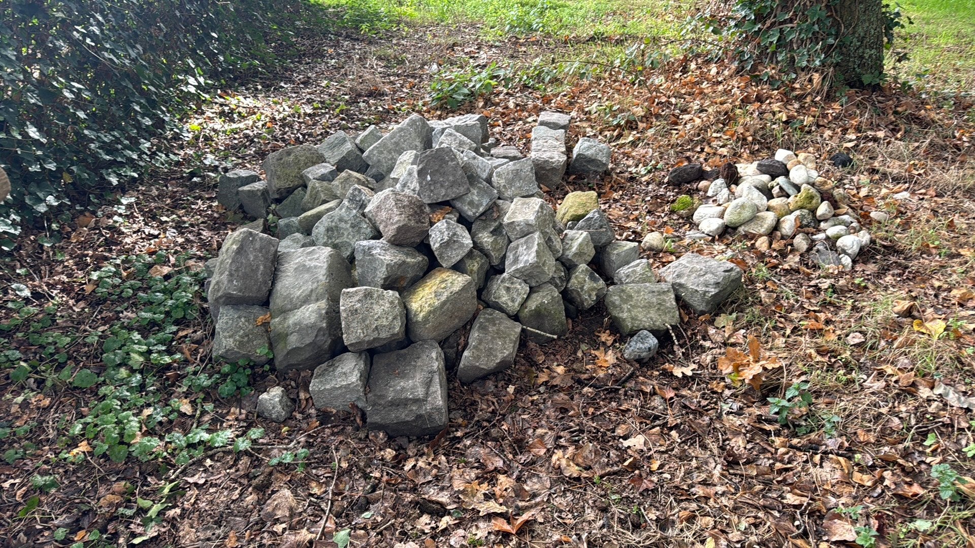 gratis ophalen grote kinderkoppen en keien., Tuin en Terras, Ophalen, Graniet, Zo goed als nieuw, Kei
