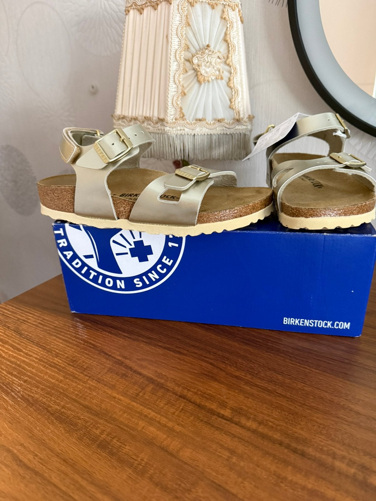 Birkenstock- Nieuw in doos, Ophalen of Verzenden, Zo goed als nieuw, Sandalen of Muiltjes