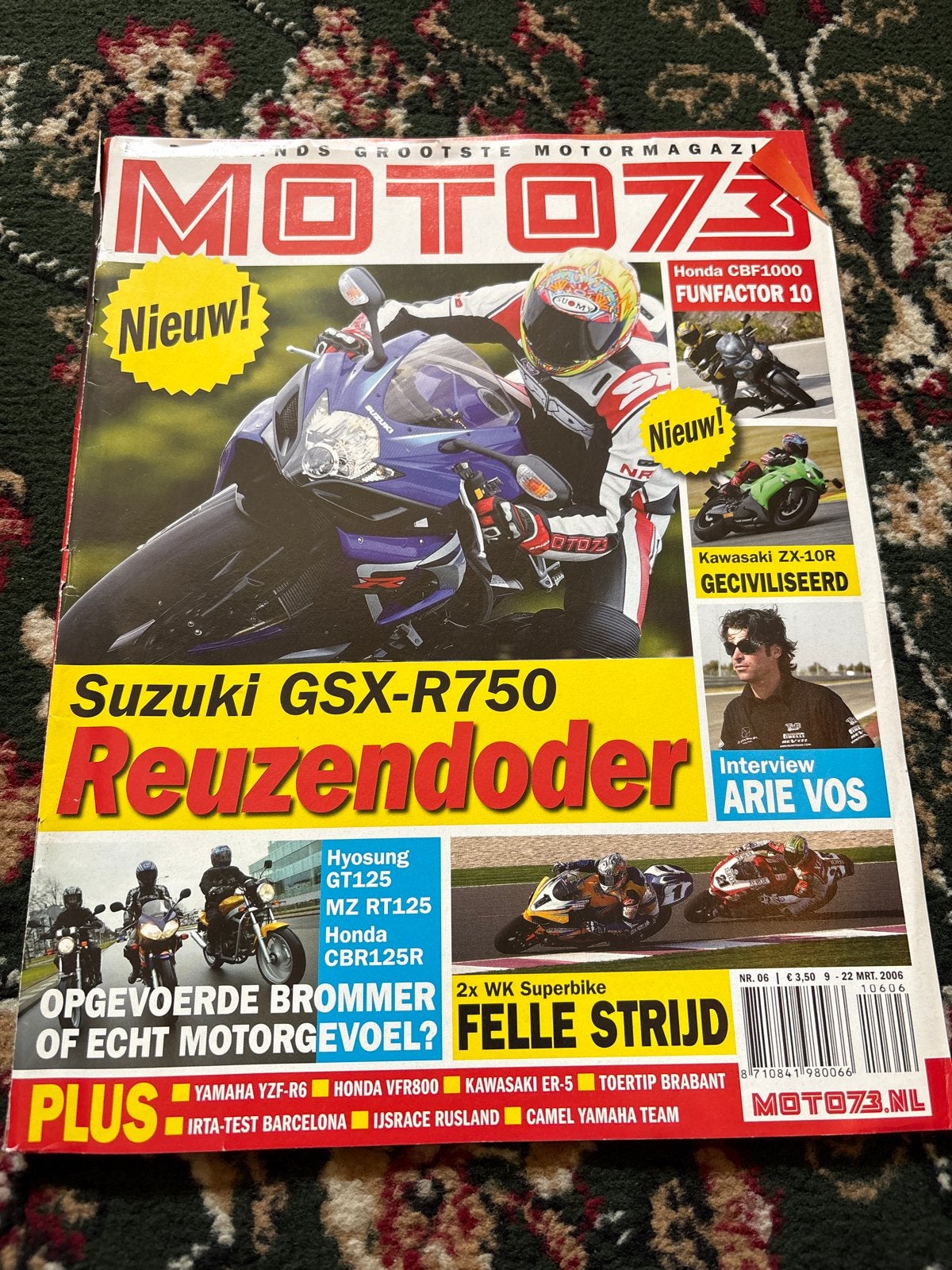 Moto 73 Magazine - Suzuki GSX-R750 Reuzendoder, Ophalen of Verzenden, Gelezen, Algemeen