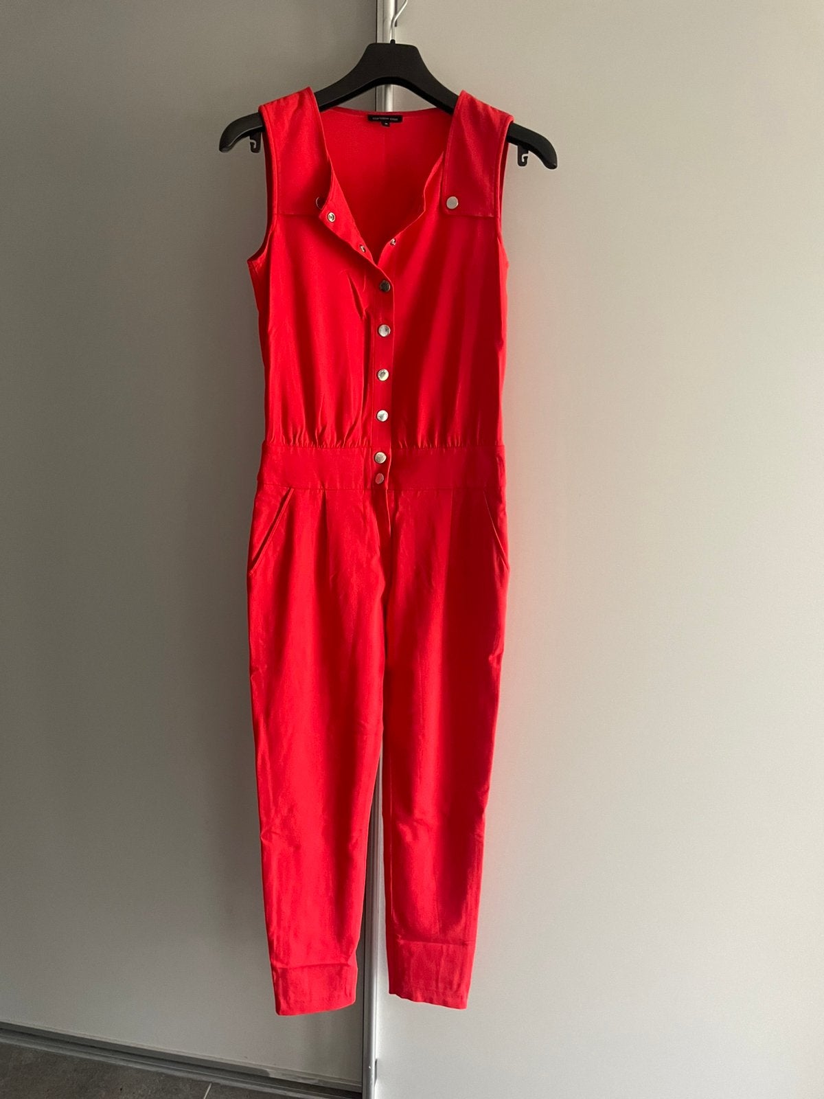 Mooie rode jumpsuit mt 36 Caroline Biss, Kleding | Dames, Jumpsuits, Ophalen of Verzenden, Zo goed als nieuw, Maat 36 (S), Rood