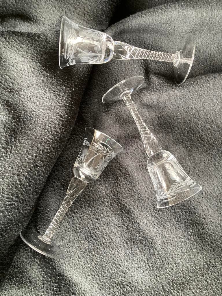 Oud glaswerk, Antiek en Kunst, Antiek | Glas en Kristal, Ophalen of Verzenden