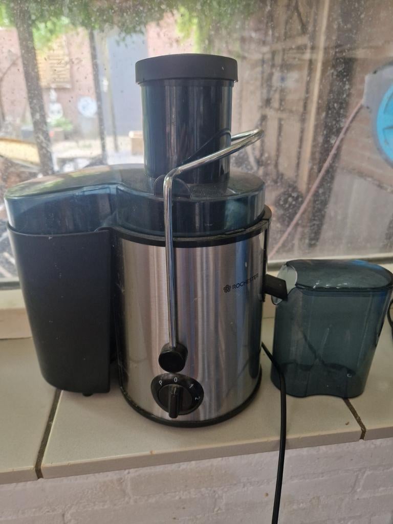 Juicer Rochester., Witgoed en Apparatuur, Juicers, Ophalen of Verzenden, Zo goed als nieuw
