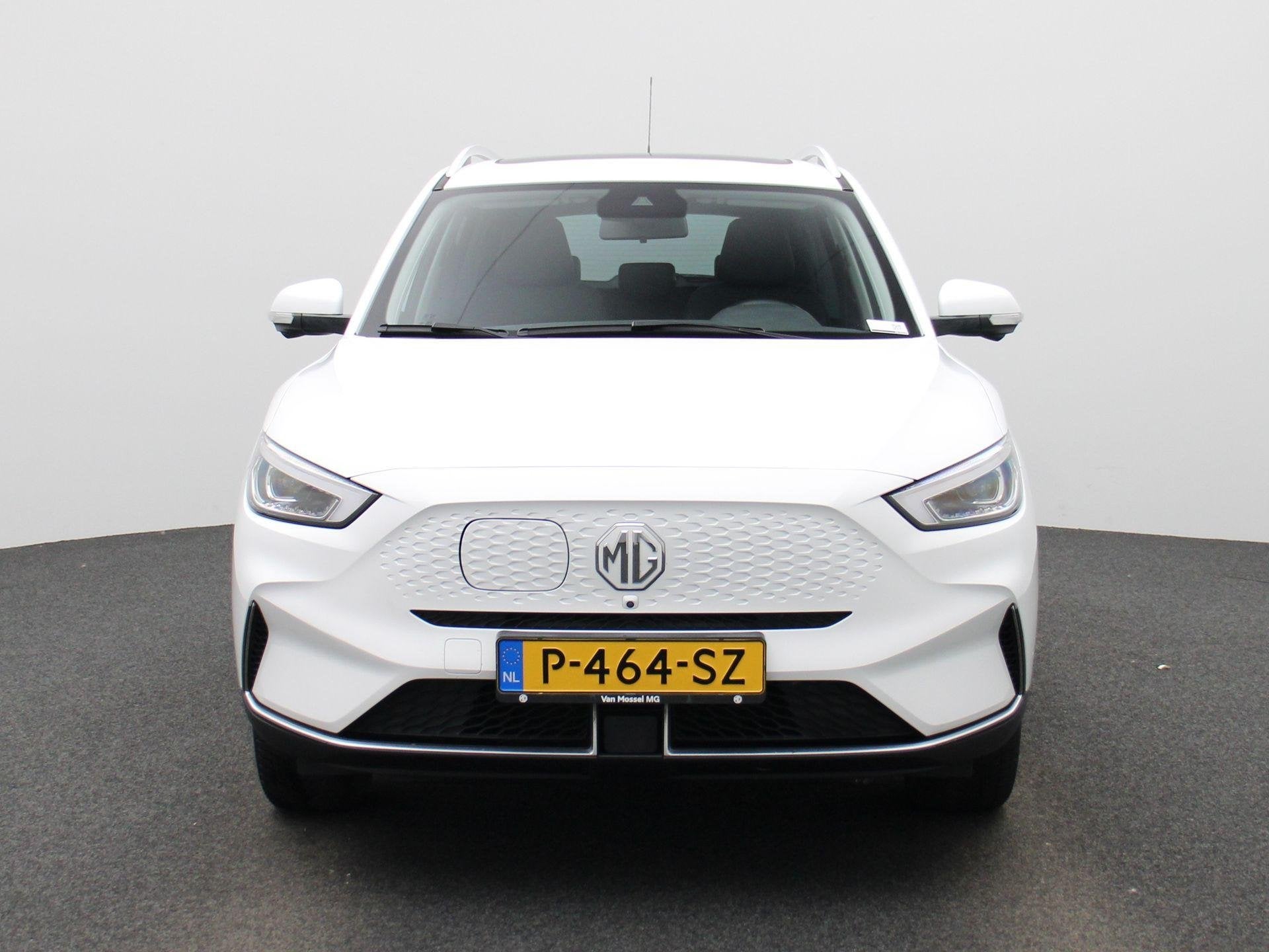 MG MG ZS EV EV Standard Range Luxury 50 kWh, Auto's, 12 maanden, Gebruikt, ZS, Wit
