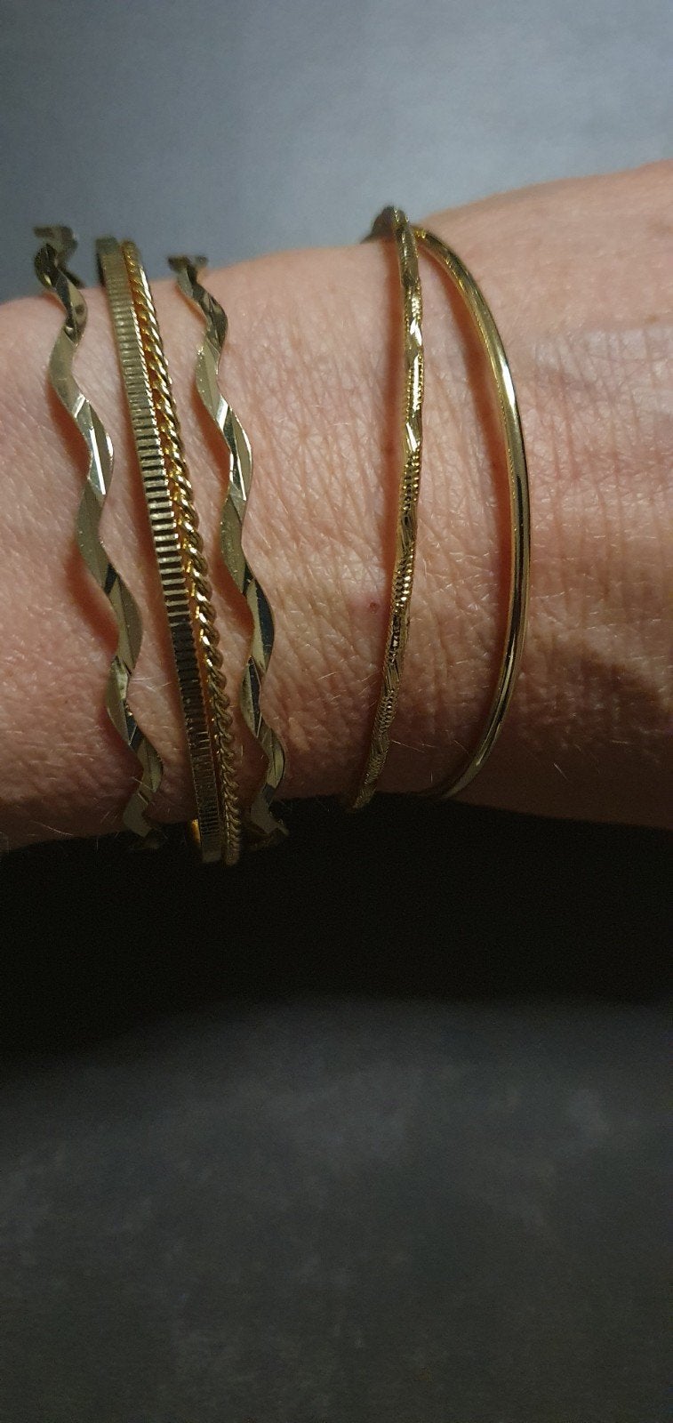 Stijlvolle Gouden Armbanden Set - Roestvrij Staal, Ophalen of Verzenden, Nieuw, Goud, Staal