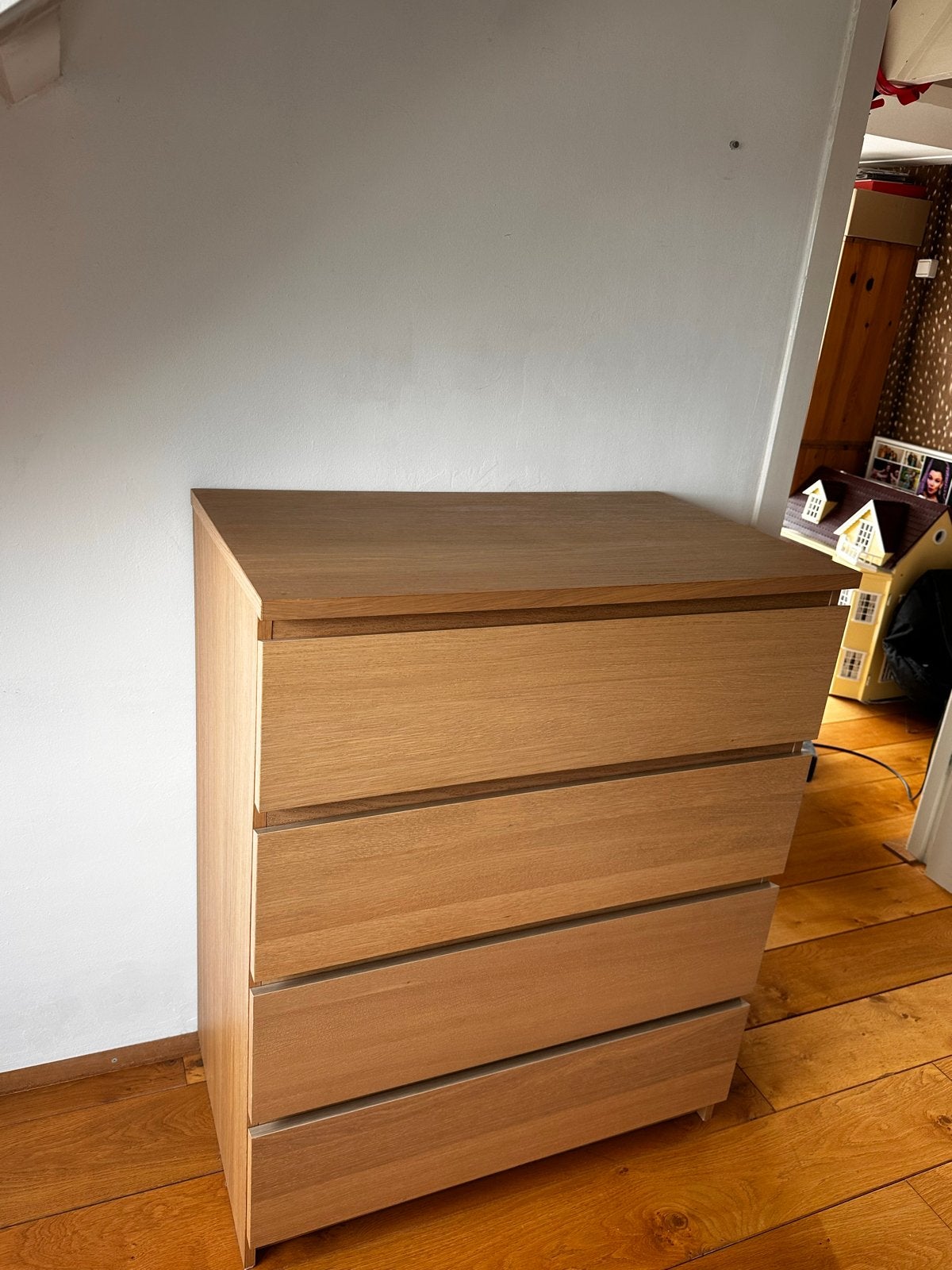 IKEA ladekast met 4 lades - zo goed als nieuw, Huis en Inrichting, Kasten | Ladekasten, Ophalen, 100 tot 150 cm, 50 tot 100 cm