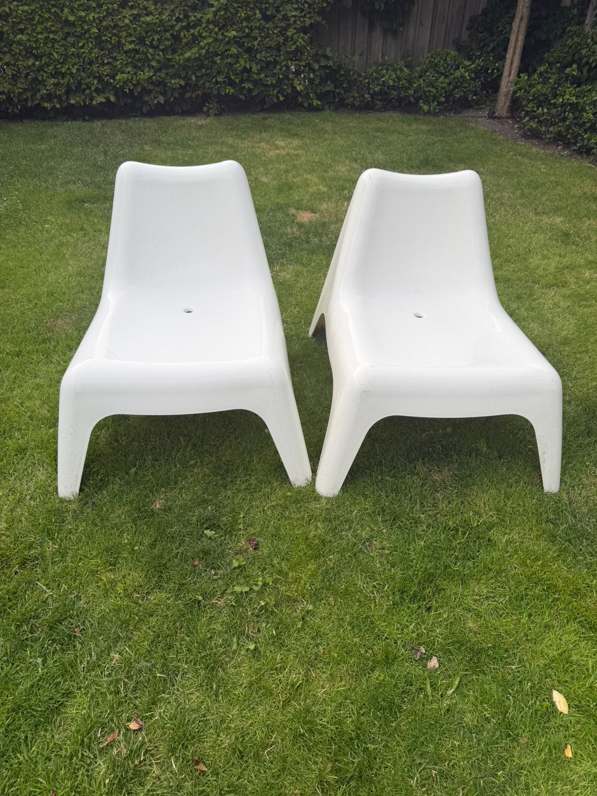 2x witte Ikea tuinstoel, Tuin en Terras, Tuinstoelen, Gebruikt, Kunststof, Stapelbaar, Ophalen