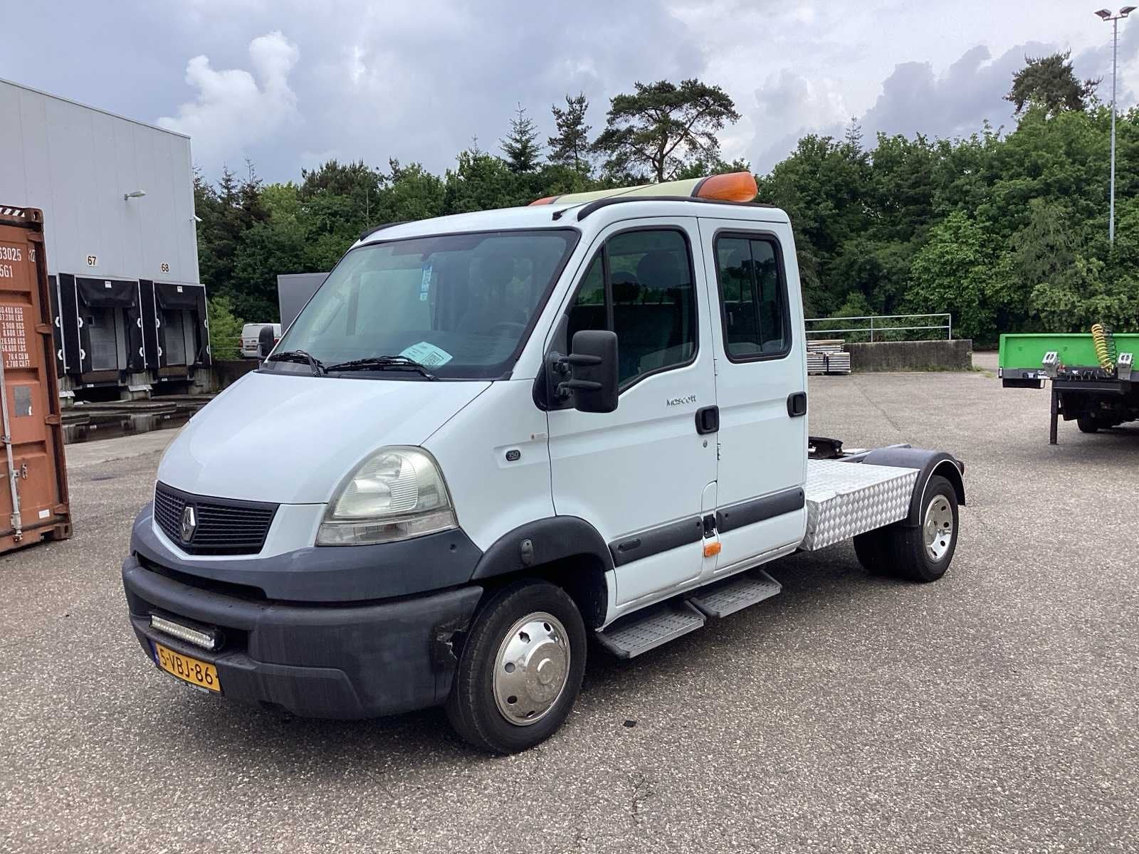 2009 Renault Trucks Mascott 150.35 363 DC be trekker 12 ton, Auto's, Gebruikt, Renault, 7 stoelen, Bedrijf