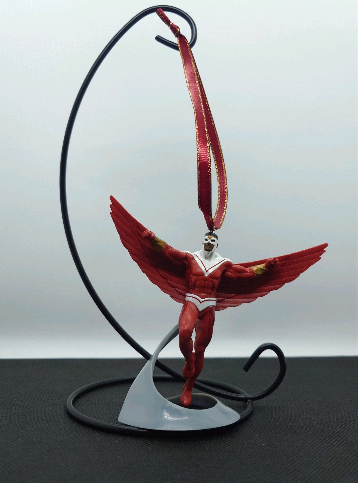 Disney Falcon Marvel kerst ornament hanger kerstbal, Ophalen of Verzenden, Nieuw