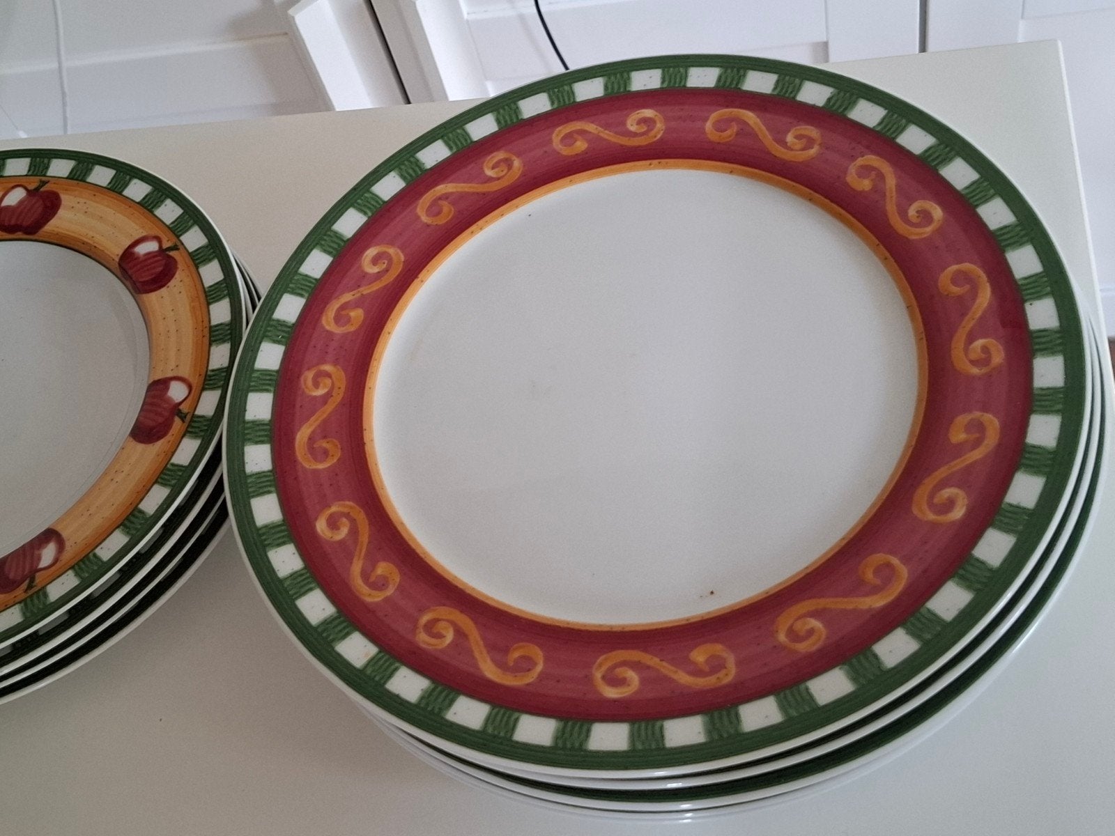 Villeroy & Boch borden Freske / Feliz, Klassiek, Villeroy & Boch, Ophalen of Verzenden, Zo goed als nieuw