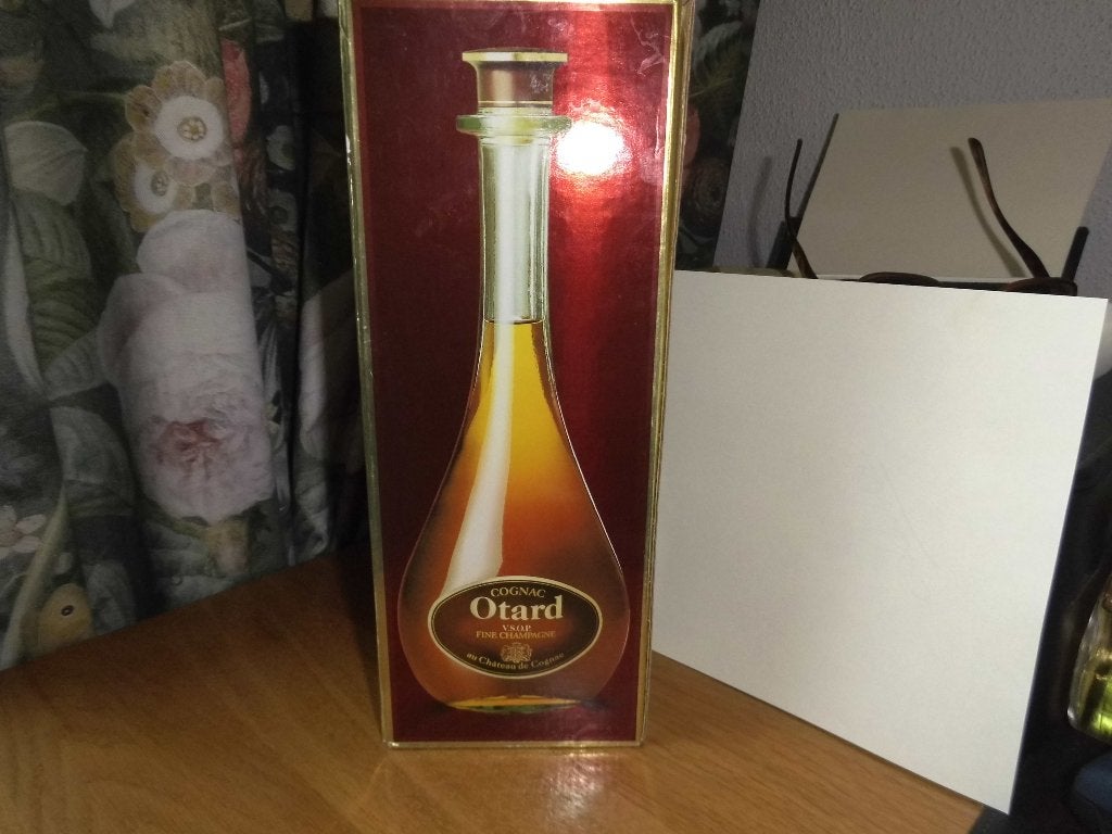 Verpakking Cognac Otard V.S.O.P uit 1979 met de fles., Ophalen of Verzenden, Nieuw, Borrel- of Shotglas