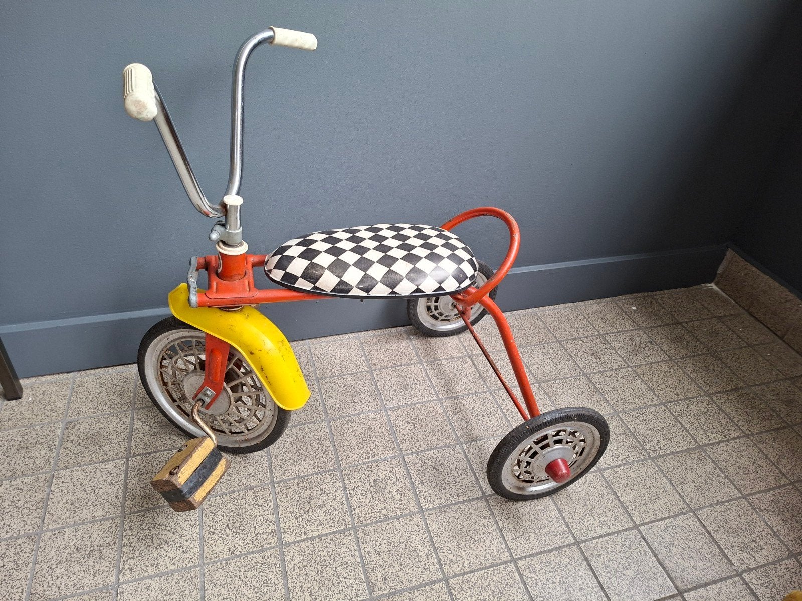 Driewieler, Fietsen en Brommers, Ophalen