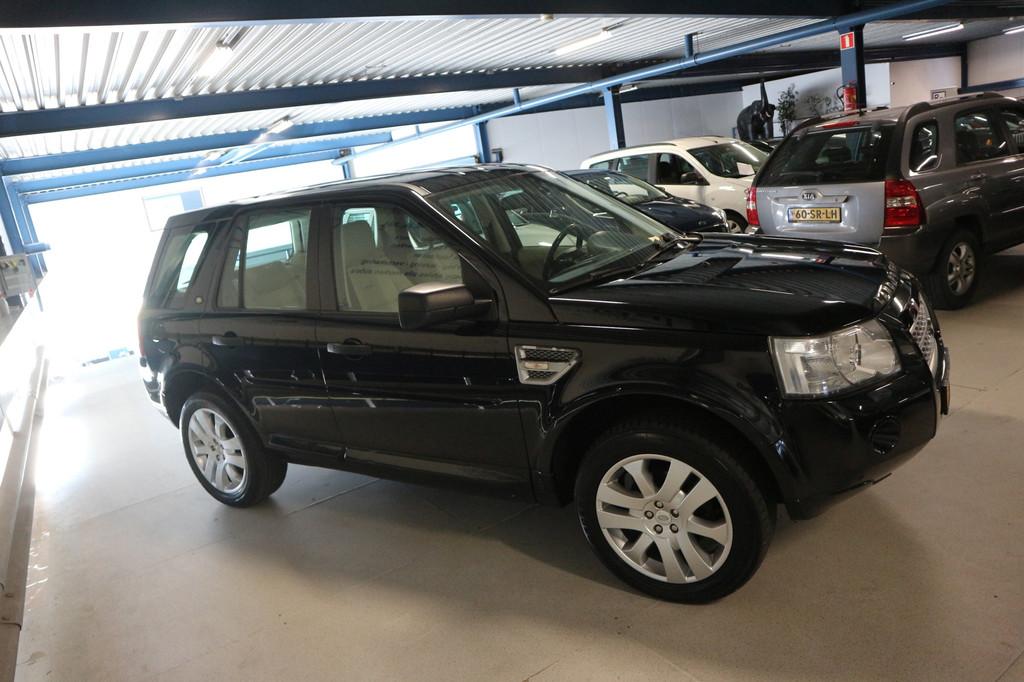 Land Rover Freelander 3.2 i6 S 4x4 / Leer / Keurige Conditie, Auto's, Land Rover, Automaat, 2000 kg, 1795 kg, Bedrijf