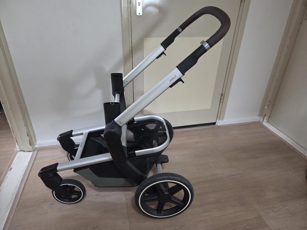 Complete Joolz Day+ kinderwagen - Zo goed als nieuw, Gebruikt, Combiwagen, Verstelbare duwstang, Ophalen