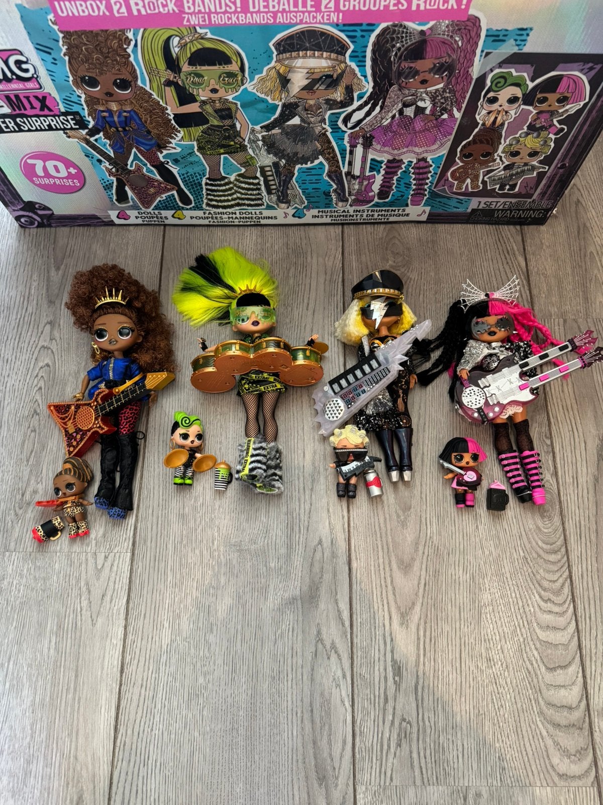 Lol OMG remix super surpise rockband, Kinderen en Baby's, Speelgoed | Poppen, Ophalen, Zo goed als nieuw, Overige typen