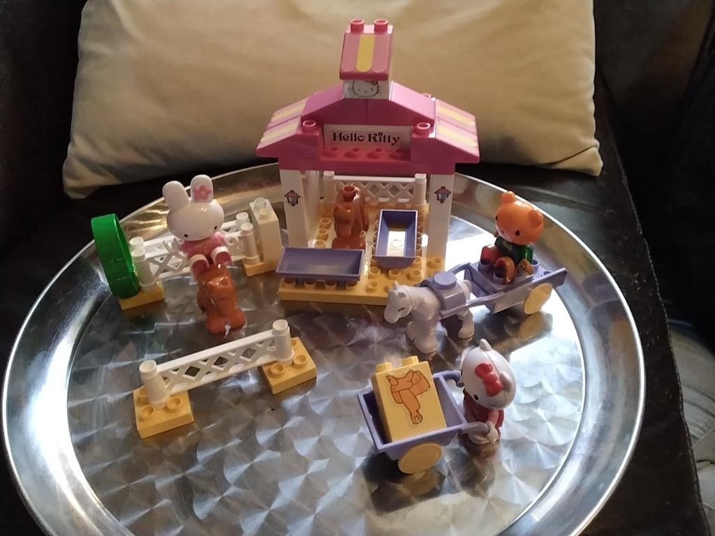 Hello Kitty " Duplo"  paardenstal, Kinderen en Baby's, Ophalen of Verzenden, Duplo