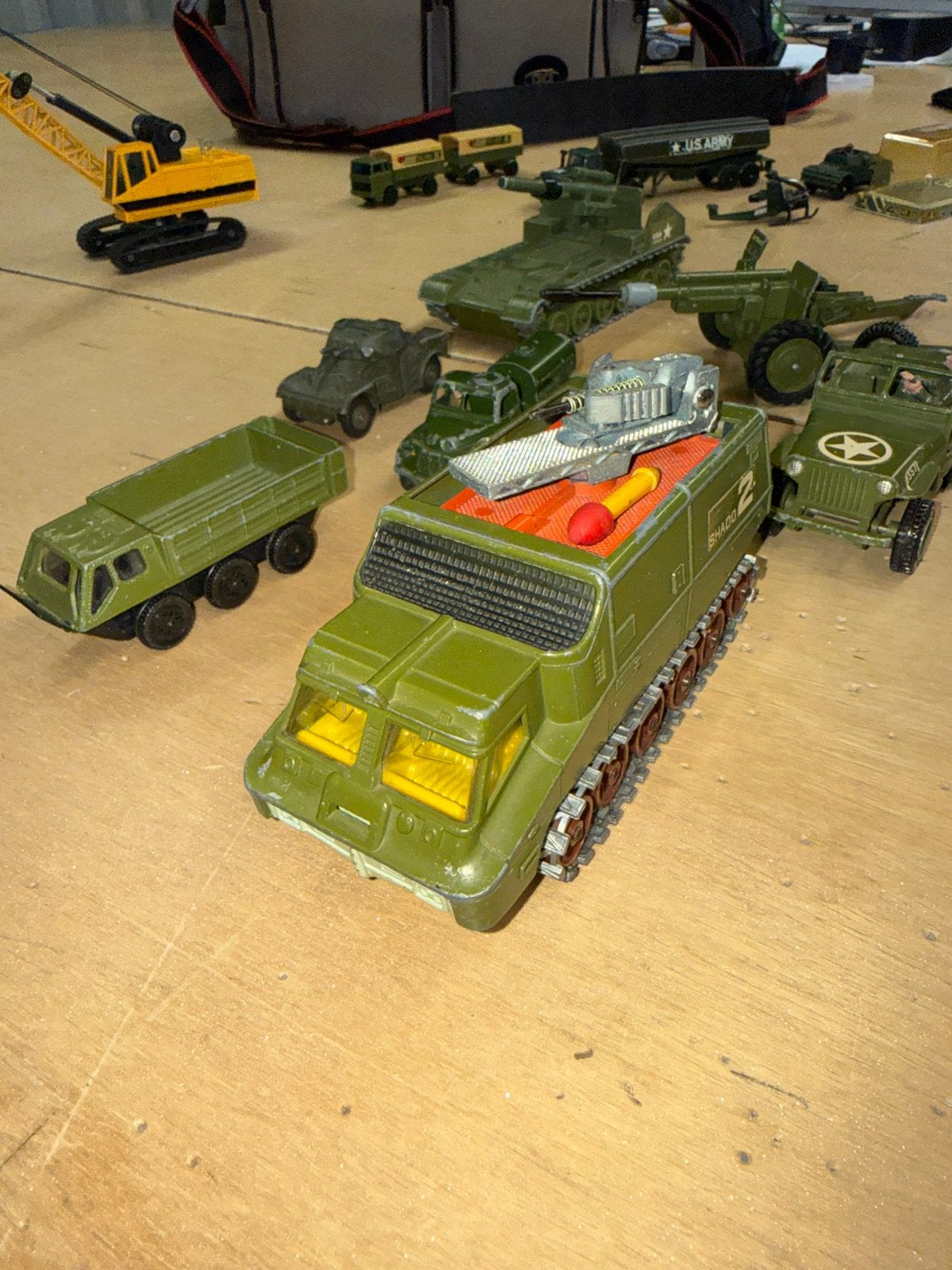 Dinky toy, Hobby en Vrije tijd, Modelbouw | Auto's en Voertuigen, Zo goed als nieuw, Ophalen, Overige merken, Tank