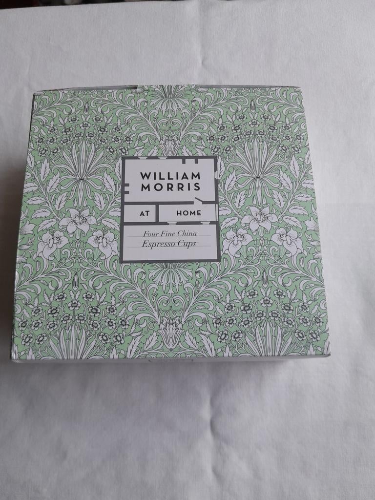 William Morris 4 Espresso Kopjes Porselein, Huis en Inrichting, Keuken | Servies, Nieuw, Ophalen of Verzenden, Overige stijlen