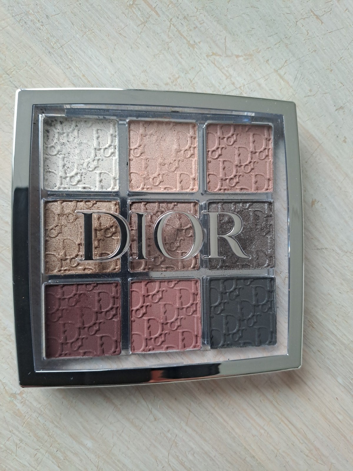Dior eyeshadow palette 002 smokey essentials, Sieraden, Tassen en Uiterlijk, Ophalen of Verzenden, Zo goed als nieuw, Overige kleuren