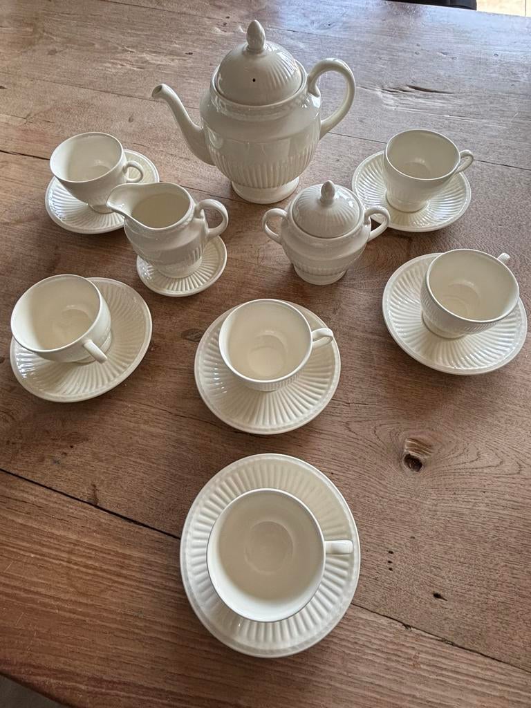 Wedgwood Edme Thee servies, Ophalen