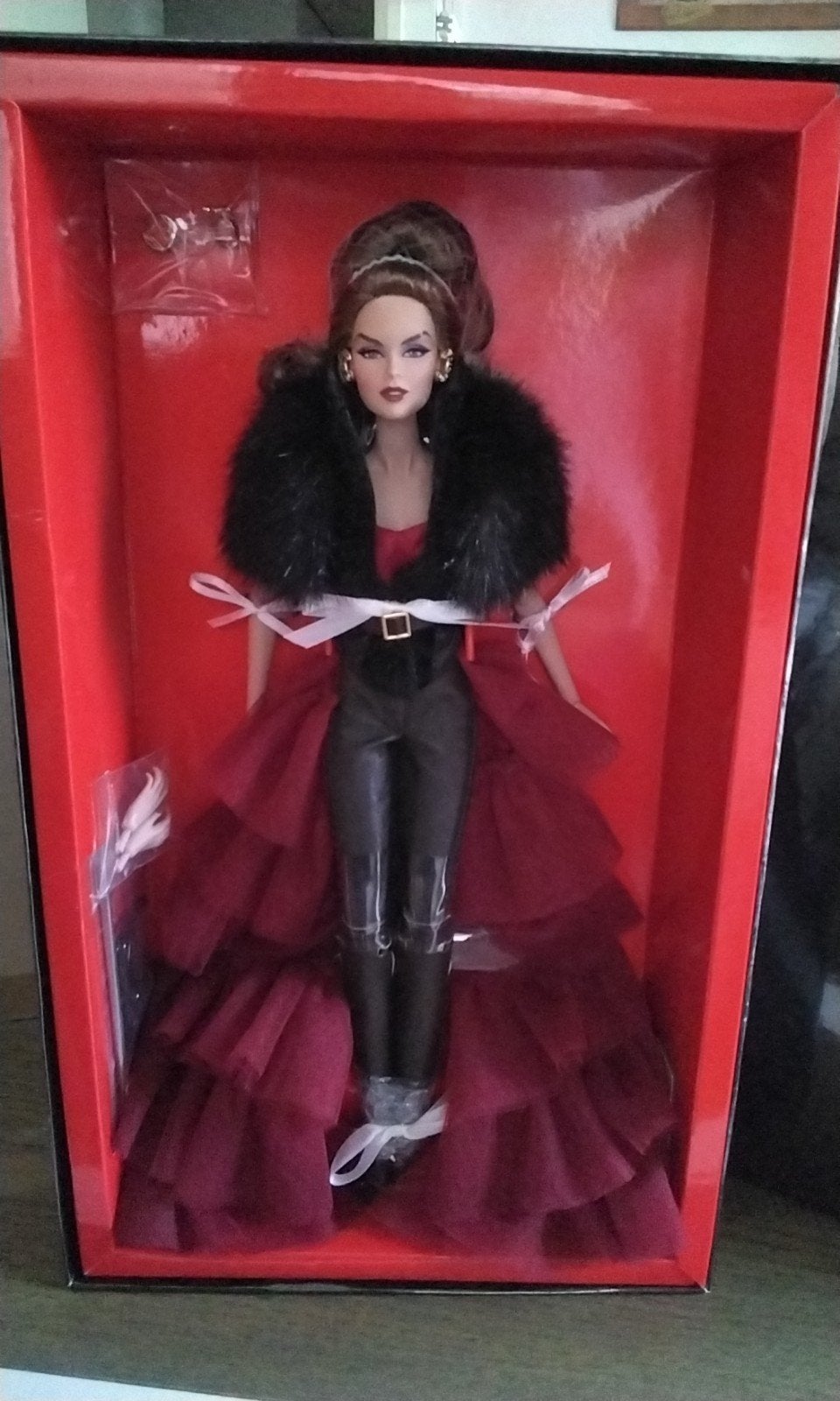 Integrity Toys Fashion Royalty Doll - Nieuw in doos, Verzamelen, Ophalen of Verzenden, Nieuw, Pop