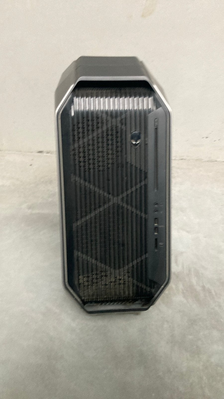 Alienware Area 51 Gaming Desktop - i7-8700K, GTX 1080, Computers en Software, Ophalen, HDD, Zo goed als nieuw, Gaming