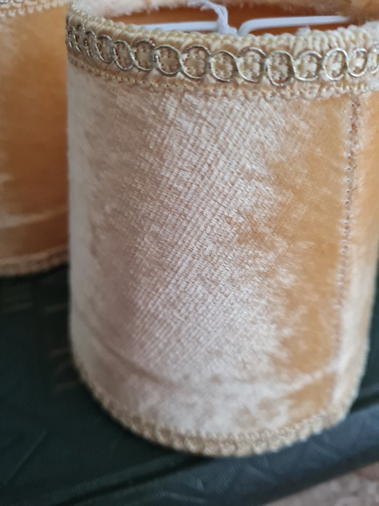Nieuwe klem lampenkapjes p/st 17,95, Heikant 21 Kaatsheuvel, Belle Vieille Brocante, Nieuw, Ophalen of Verzenden