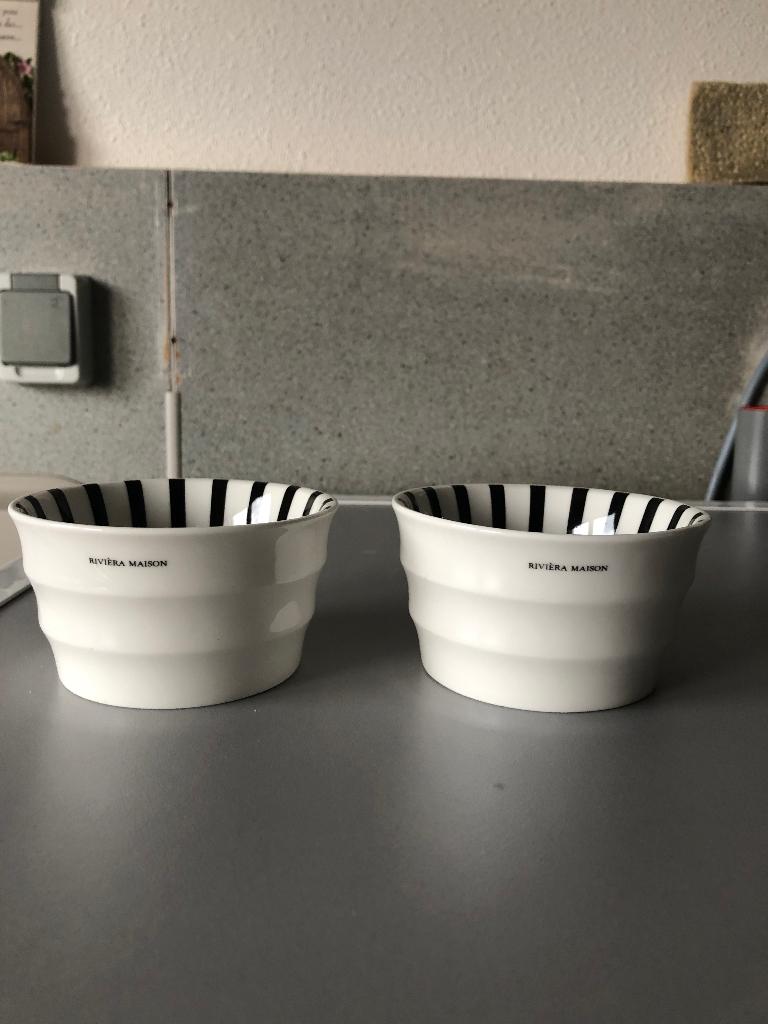 Rivièra Maison bakjes met zwarte streep nieuw, Huis en Inrichting, Keuken | Servies, Nieuw, Kom(men), Overige stijlen, Aardewerk