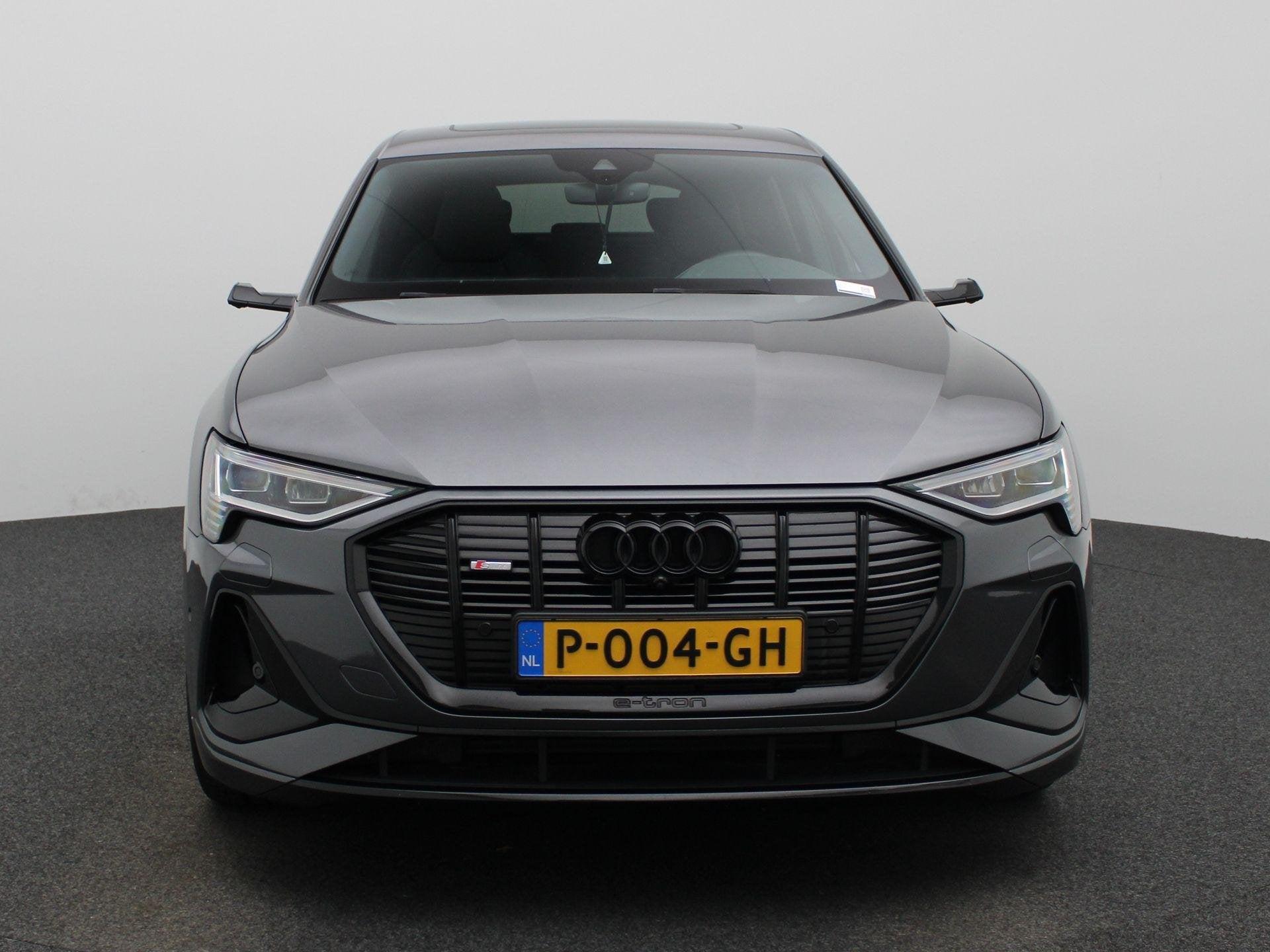 Audi e-tron Sportback 55 quattro S edition 95 kWh | Wordt Ve, Auto's, Automaat, Zwart, 95 kWh, Leder