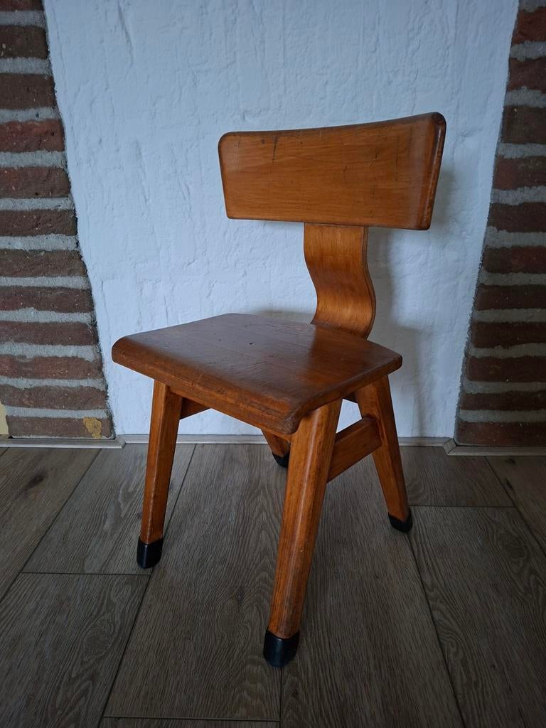 Vintage houten kinderstoeltje bureaustoel retro, Kinderen en Baby's, Kinderkamer | Tafels en Stoelen, Ophalen, Gebruikt, Stoel(en)