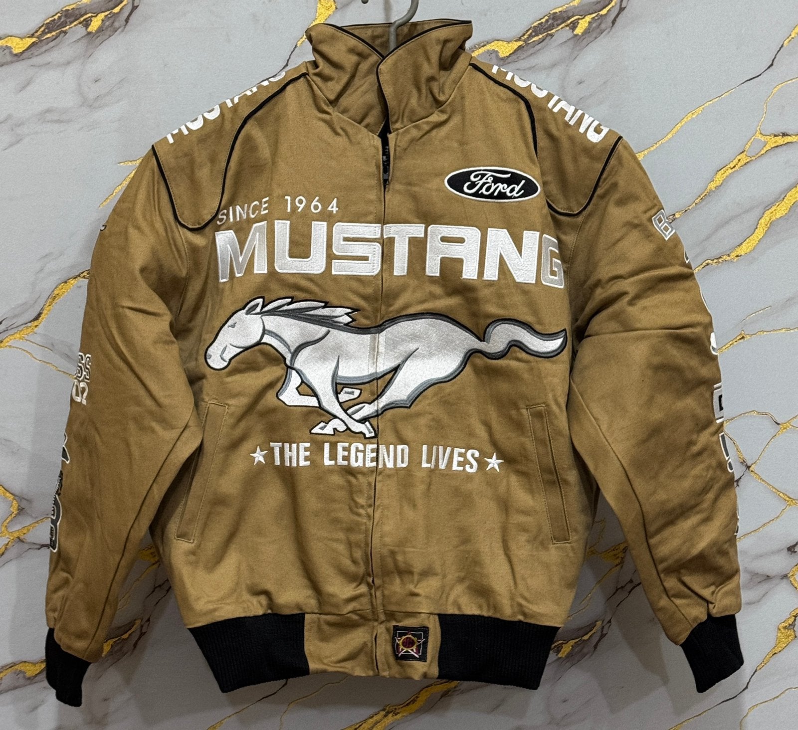 Vintage Mustang Camel Racing Jas – Geborduurd, Ophalen of Verzenden, Zo goed als nieuw, Maat 52/54 (L)