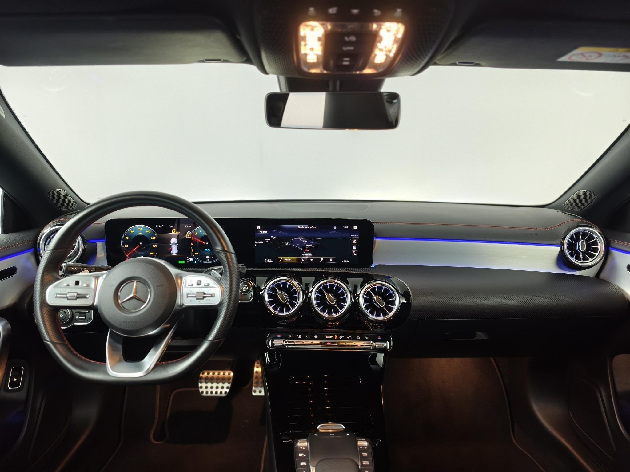 Mercedes CLA Shooting Brake 250 e AMG Line | Pano | SOH 99%, Auto's, CLA, Gebruikt, 4 cilinders, Leder en Stof