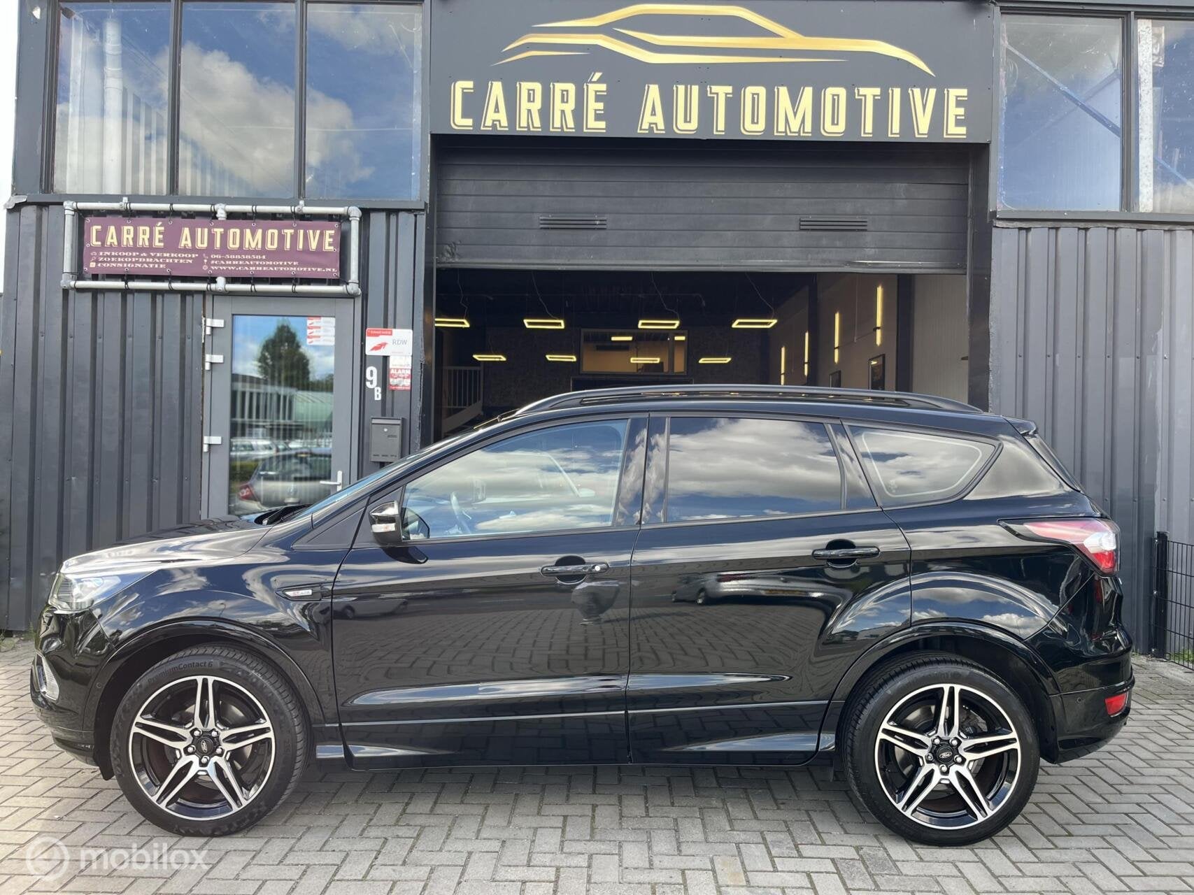 Ford Kuga 1.5 EcoBoost ST Line|Pano|Stoel/Stuurverw.|PDC|Cru, Auto's, Zwart, 4 cilinders, 150 pk, Alcantara
