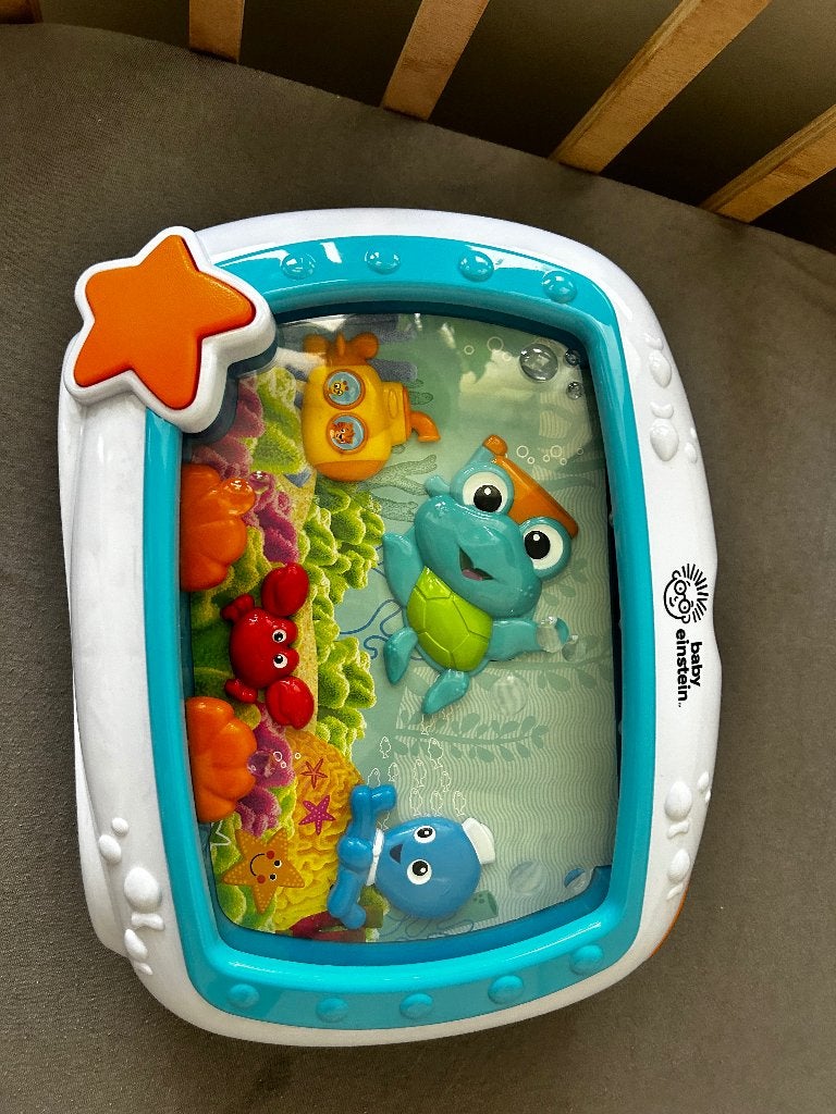 Zgan- Baby Einstein Ocean Explorers Muziek & Licht Aquarium, Kinderen en Baby's, Ophalen, Zo goed als nieuw, Overige typen, Met licht