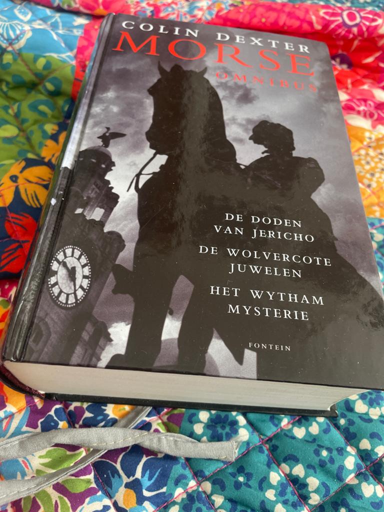 Morse Omnibus - Colin Dexter (3 misdaadromans), Boeken, Detectives, Ophalen of Verzenden, Zo goed als nieuw, Tv-bewerking