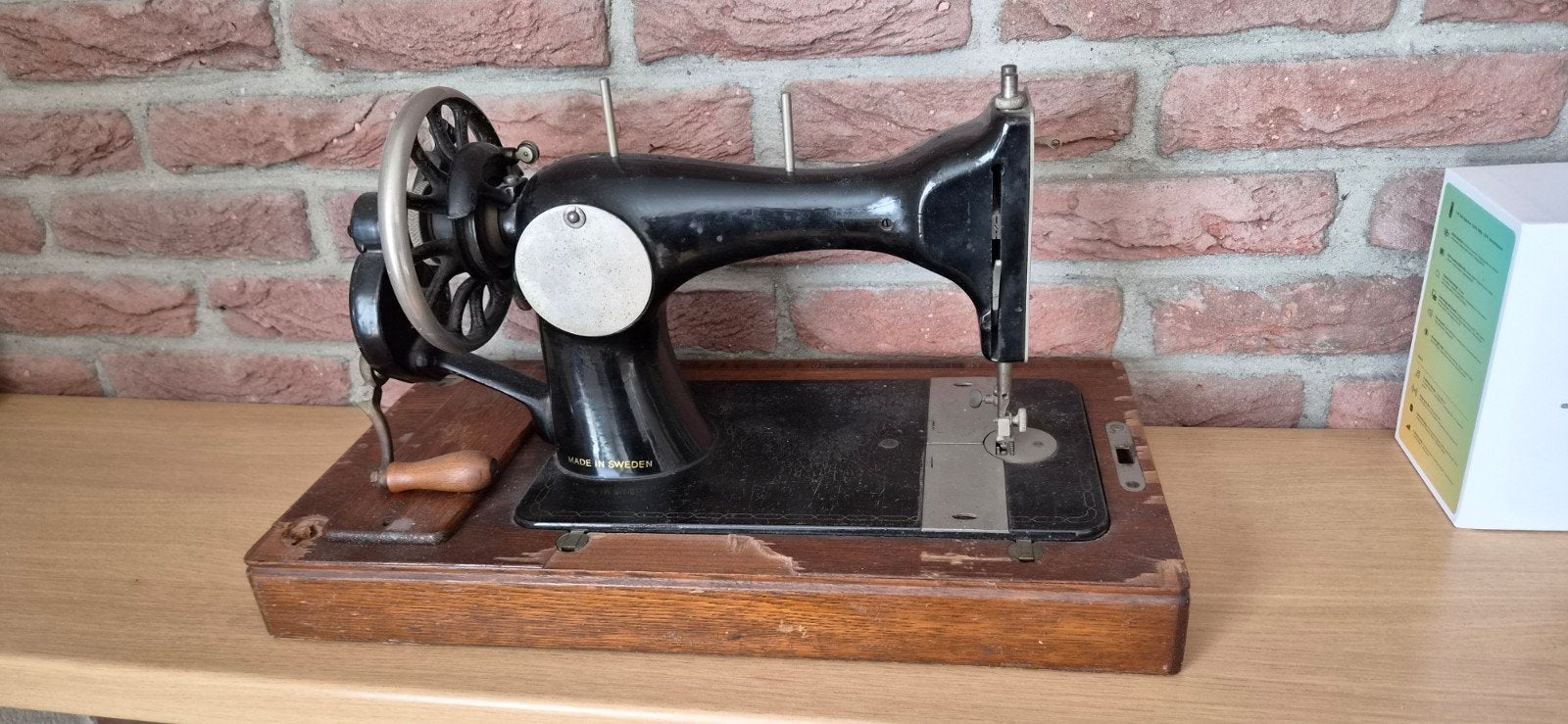 Vintage naaimachine, Ophalen