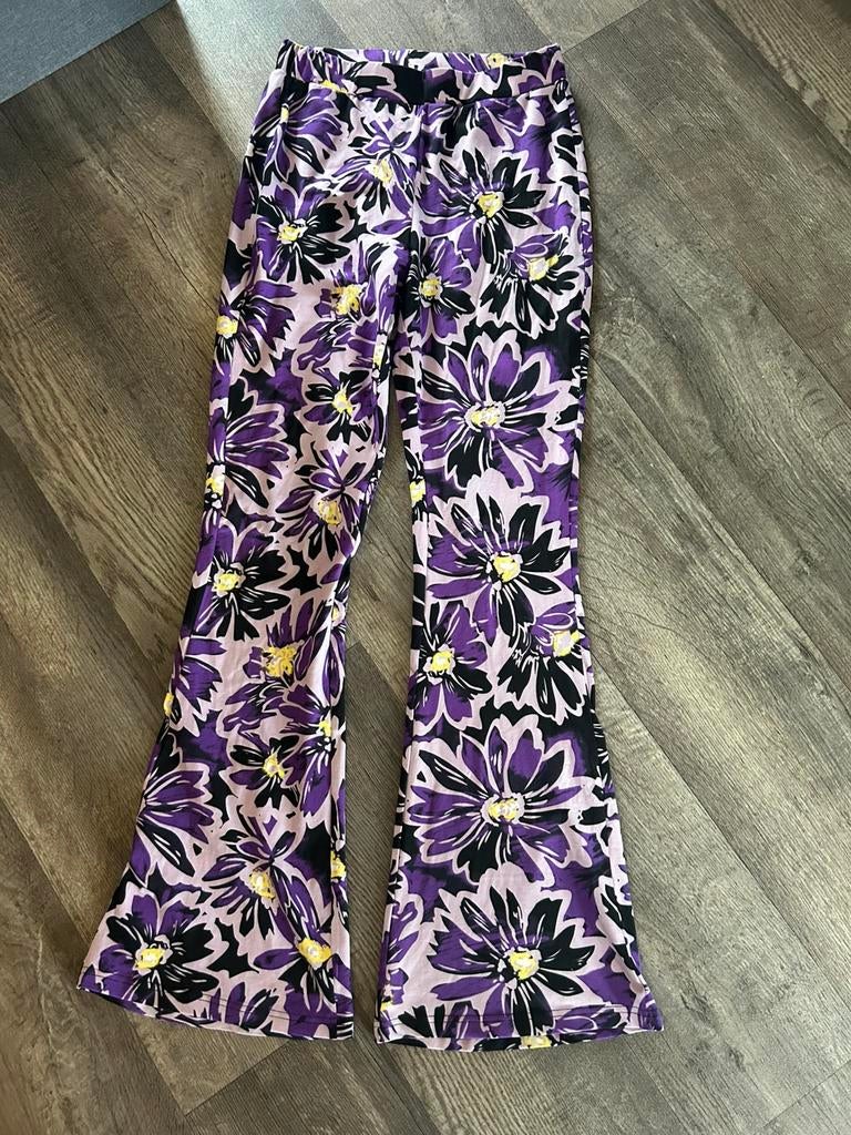 Colourful Rebel flared pants paarse bloem, maat M, Maat 38/40 (M), Paars, Nieuw, Ophalen of Verzenden