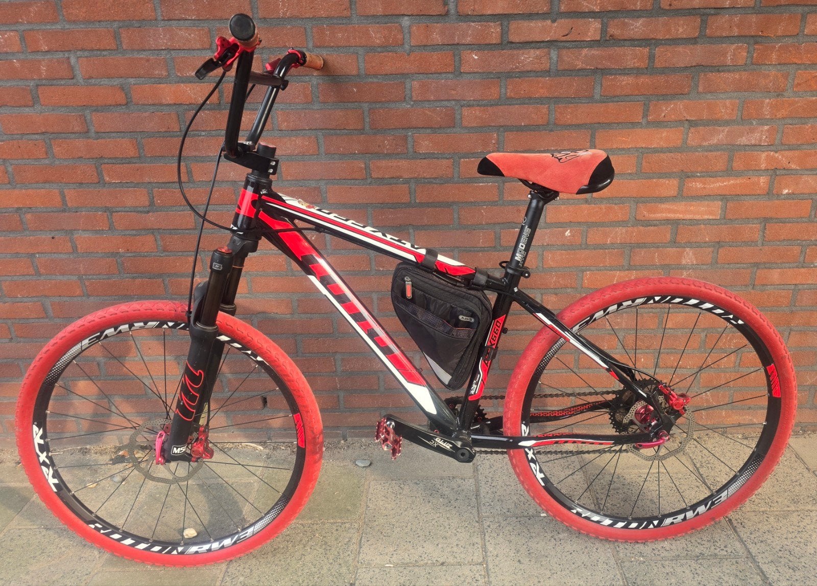 LUTU wheeliebike BMX bananabike, Ophalen, 24 inch of meer, Lutu, Aluminium