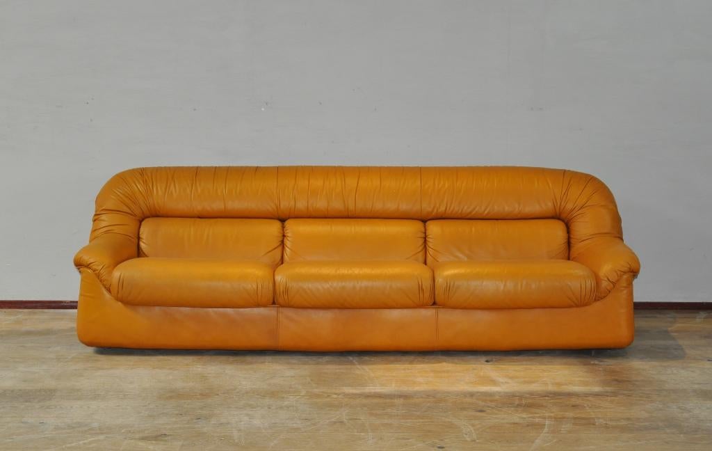 Vintage leren bank, Ophalen, Driepersoons, Rechte bank, 200 tot 250 cm