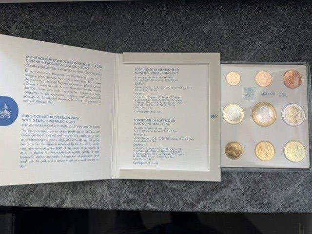 Vaticaan "Jaarset BU, 2026" + €5,- munt, Ophalen of Verzenden, Vaticaanstad, Overige waardes, Setje