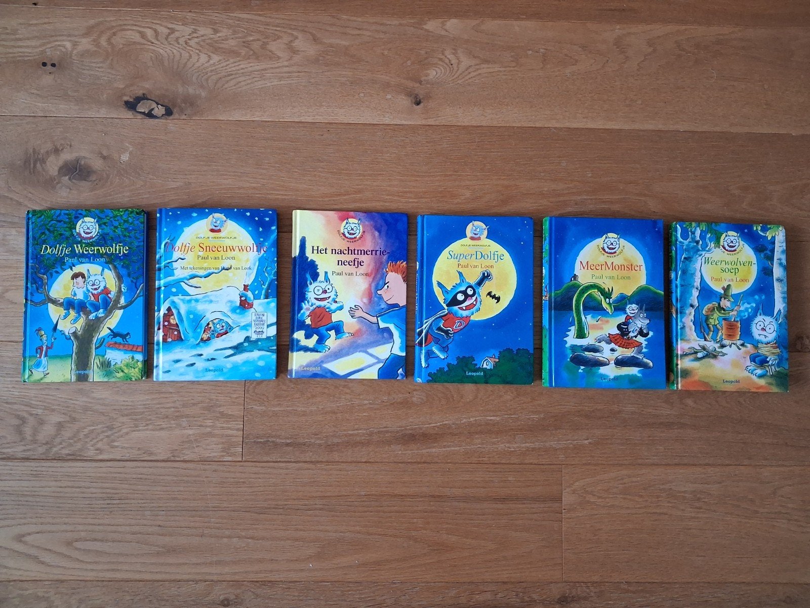 6 boeken Dolfje Weerwolfje - Paul van Loon, Boeken, Ophalen of Verzenden, Gelezen, Paul van Loon, Fictie algemeen