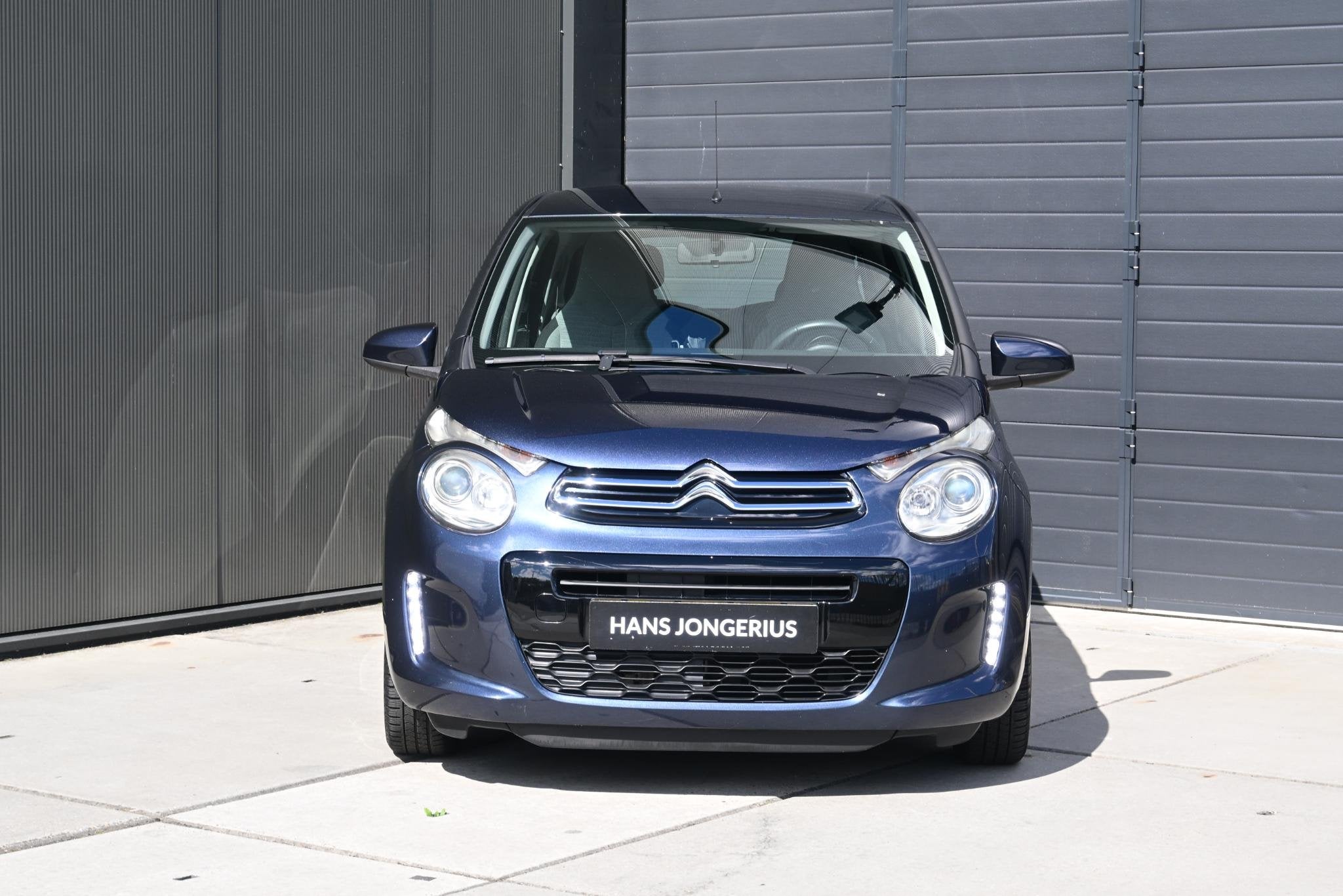 Citroen C1 1.0 VTi Shine | AUTOMAAT | ALL-SEASON | AIRCO | C, Auto's, Dealer onderhouden, Stof, Gebruikt, Euro 6
