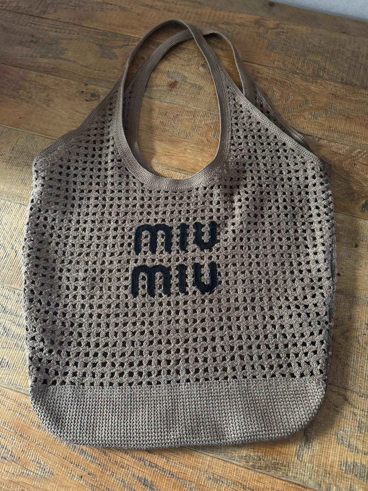 Miu Miu gehaakte shopper in bruin, Sieraden, Tassen en Uiterlijk, Ophalen of Verzenden, Zo goed als nieuw, Bruin, Shopper
